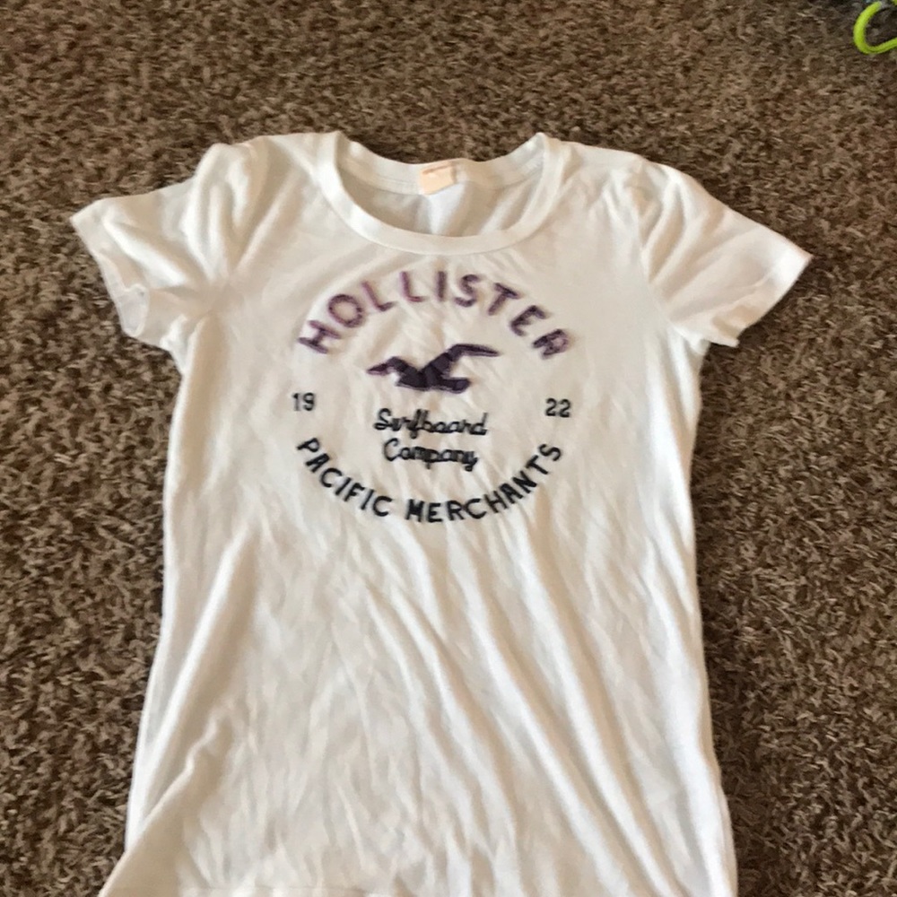 Hollister T-shirt